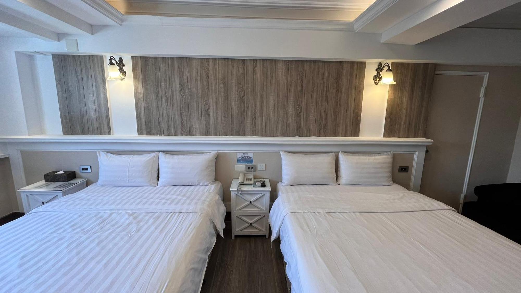Migo Hotel Taichung Esterno foto